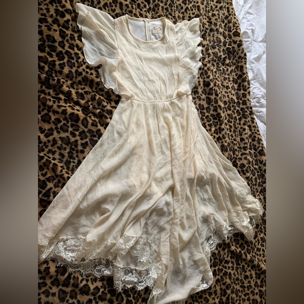 Joyfolie cream lace flowy dress